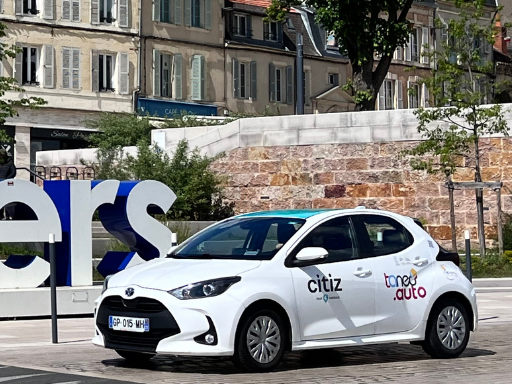 Taneo Auto